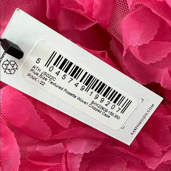 NWT. Karen Millen Plus Size Textured Rosette Woven Cropped Cape size 18 - Picture 3 of 5